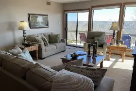 Photograph of Mountain Ranch Golf Course Vacation Home Rental, Fairfield Bay