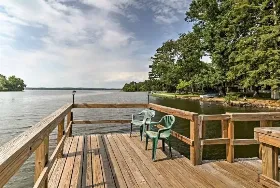 Photograph of Harris Brake Lake House, Perryville
