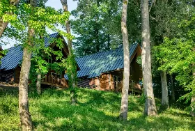 Photograph of The Cabins At Lobo Landing, Heber Springs