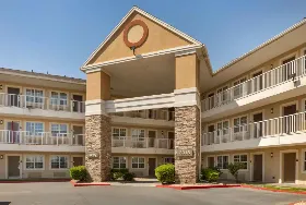 Photograph of Extended Stay America Suites, Bakersfield
