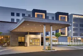Photograph of Homewood Suites, Lake Forest