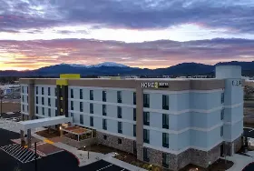 Photograph of Home2 Suites by Hilton Redding, Redding