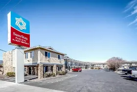 Photograph of SureStay Plus Hotel By Best Western, Susanville
