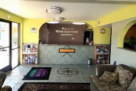 Photograph of Cloverdale Wine Country Inn and Suites, Cloverdale