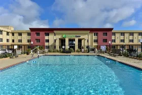 Photograph of Holiday Inn Express, Burlingame