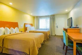 Photograph of Quality Inn, Santa Cruz