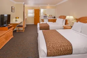 Photograph of Cayucos Beach Inn, Cayucos
