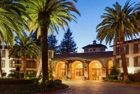 Photograph of Embassy Suites, Napa