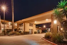 Photograph of Best Western Orchard Inn, Turlock