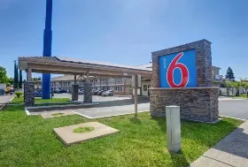 Photograph of Motel 6, Anderson