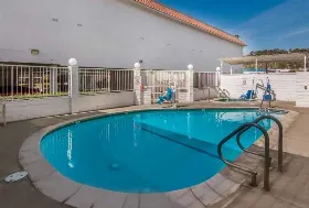 Photograph of Motel 6, Monterey Park