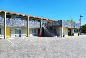 Photograph of Signature Inn, Santa Clara