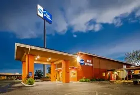 Photograph of Best Western Knights' Inn, Anderson