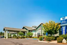 Photograph of Best Western Rose Quartz, Chester