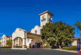 Photograph of Comfort Inn, Murrieta