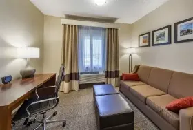 Photograph of Comfort Suites Near Six Flags Magic Mountain, Stevenson Ranch