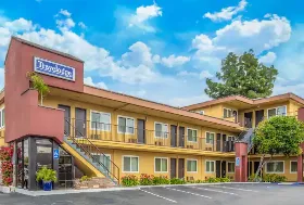 Photograph of Travelodge, Burbank