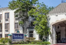 Photograph of Travelodge By Wyndham Anaheim Convention Center,