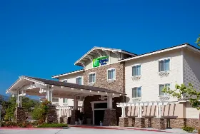 Photograph of Holiday Inn Express, San Dimas