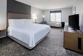 Photograph of Best Western Valencia Inn, Valencia