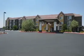 Photograph of Best Western California City Inn & Suites, California City