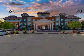 Photograph of Holiday Inn Express, Banning