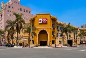 Photograph of Best Western Hotel at the Convention Center, Long Beach