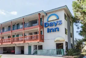 Photograph of Days Inn, Anaheim