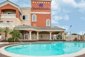 Photograph of Comfort Suites, Oceanside