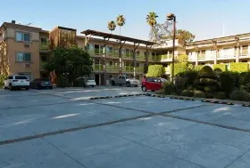 Photograph of Best Western Eagle Rock Inn, Los Angeles