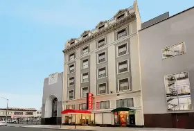 Photograph of Ramada by Wyndham, Oakland