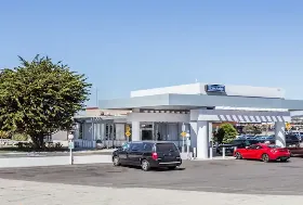 Photograph of Travelodge, South San Francisco