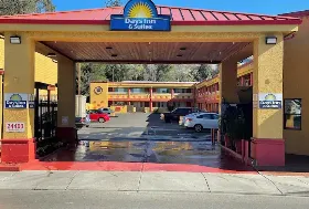 Photograph of Days Inn, Hayward