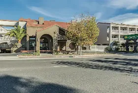 Photograph of La Quinta Inn & Suites, Millbrae