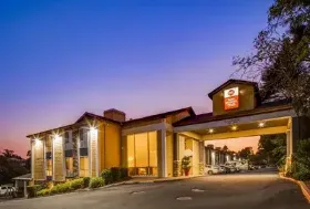 Photograph of Best Western Heritage Inn, Benicia