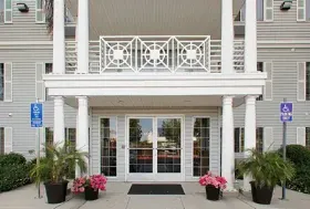 Photograph of Best Western Luxury Inn, Tracy