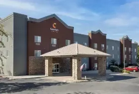 Photograph of Comfort Suites, Marysville
