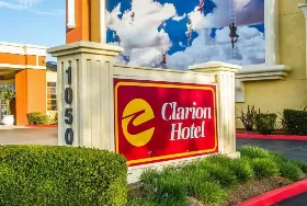 Photograph of Clarion Hotel Concord/Walnut Creek, Concord