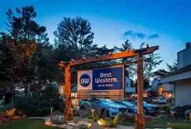 Photograph of Best Western The Inn & Suites Pacific Grove, Pacific Grove