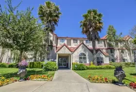 Photograph of Surestay Plus Hotel By Best Western, Rocklin
