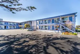Photograph of SureStay Hotel, Seaside