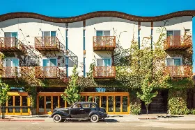 Photograph of H2 Hotel, Healdsburg