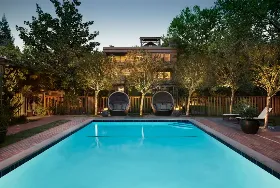 Photograph of Gaige House, Glen Ellen