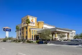 Photograph of Comfort Suites, Barstow