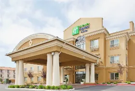Photograph of Holiday Inn Express, Salinas