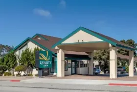 Photograph of Quality Inn, Monterey