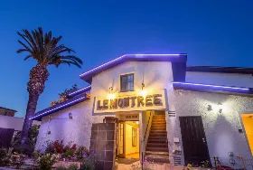 Photograph of Lemon Tree Hotel Anaheim, Anaheim