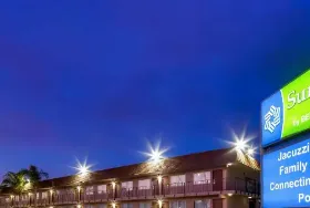 Photograph of SureStay Hotel, Buttonwillow