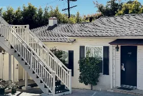 Photograph of Brentwood Inn, Los Angeles