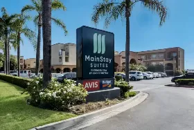 Photograph of MainStay Suites, Santa Ana